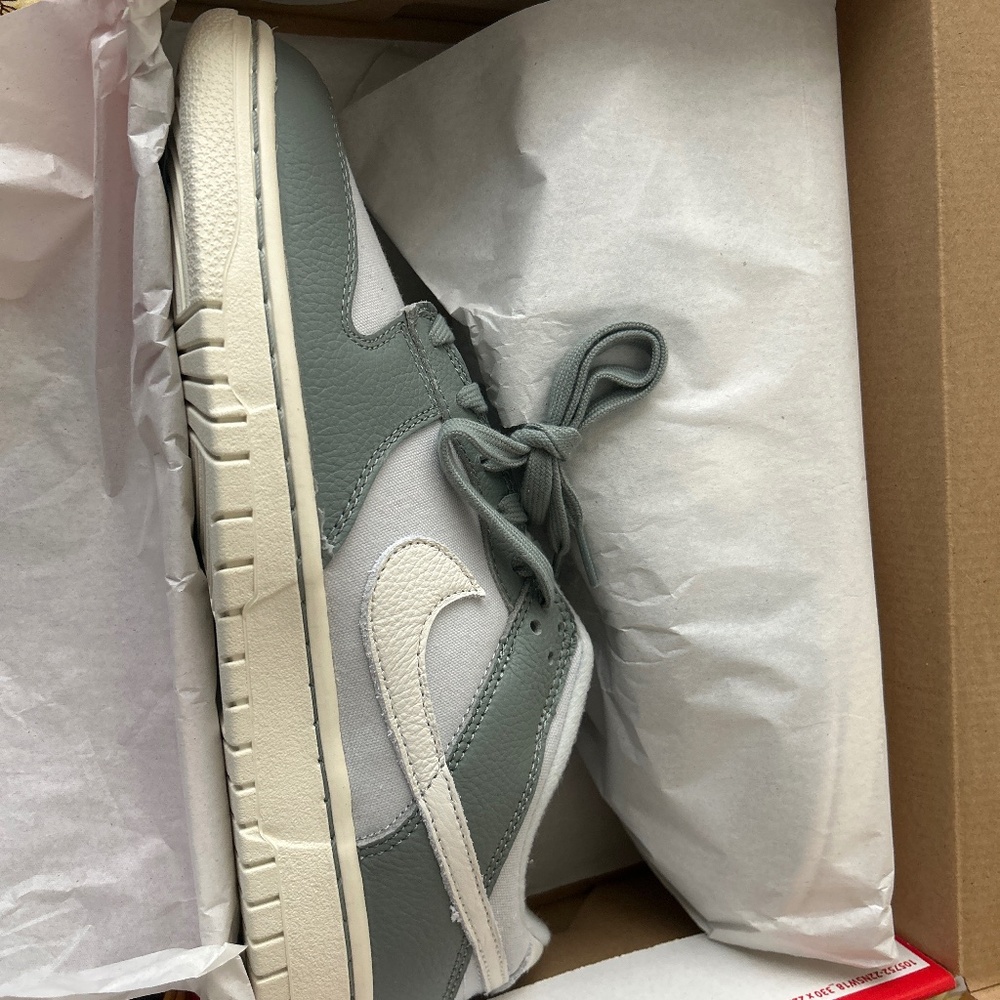 NIKE DUNK LOW RETRO PRM